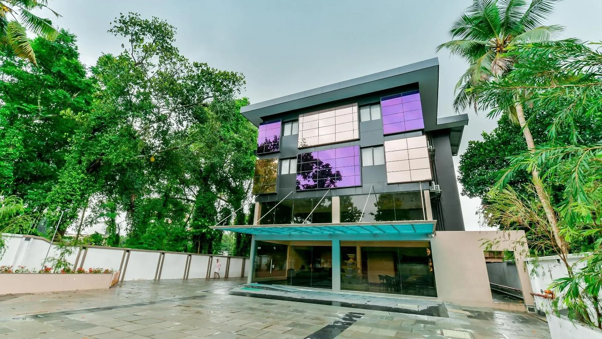 Super Townhouse Edassery Blue Bells Angamaly 3*,