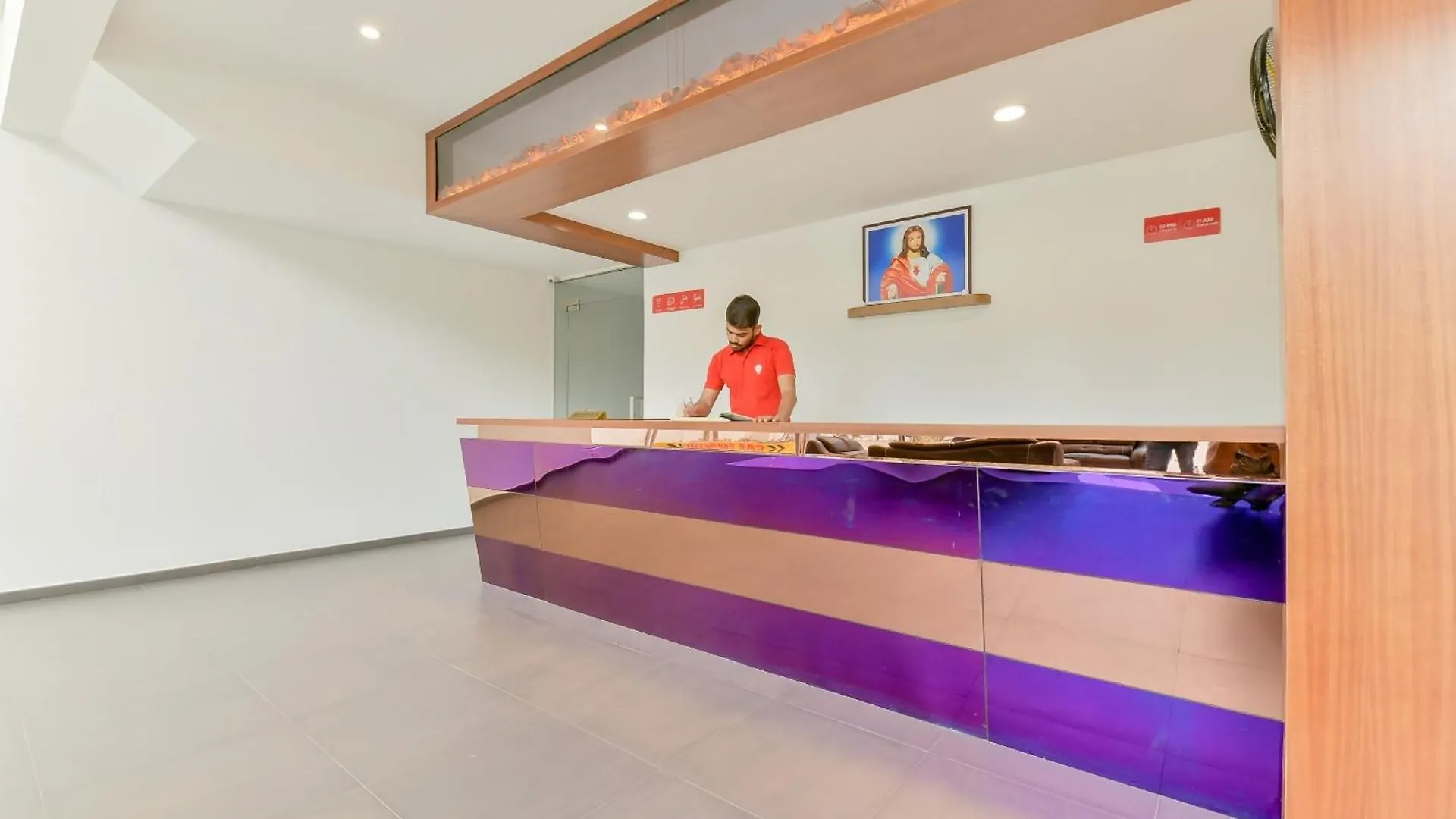 Hotel Super Townhouse Edassery Blue Bells Angamaly